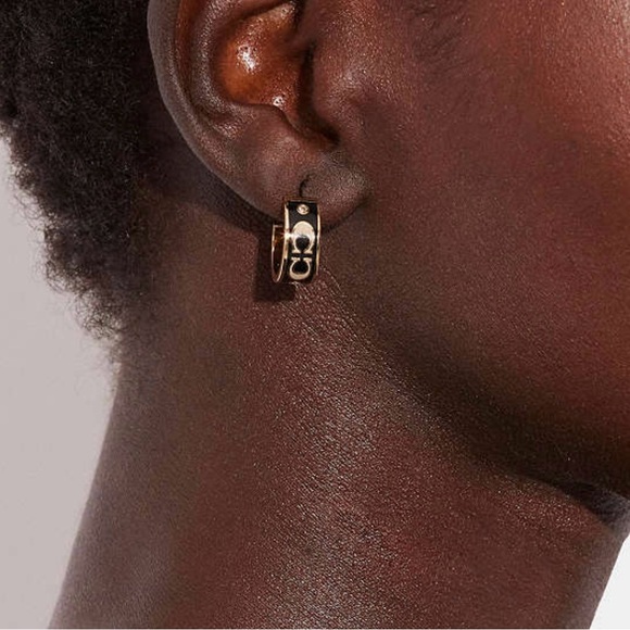 Coach NWT signature enamel huggie earrings - Picture 2 of 5